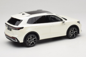 Volkswagen Tiguan R-Line Oryx White Pearl Otto 1:18 OT1219 Resina — immagine 2 di 6