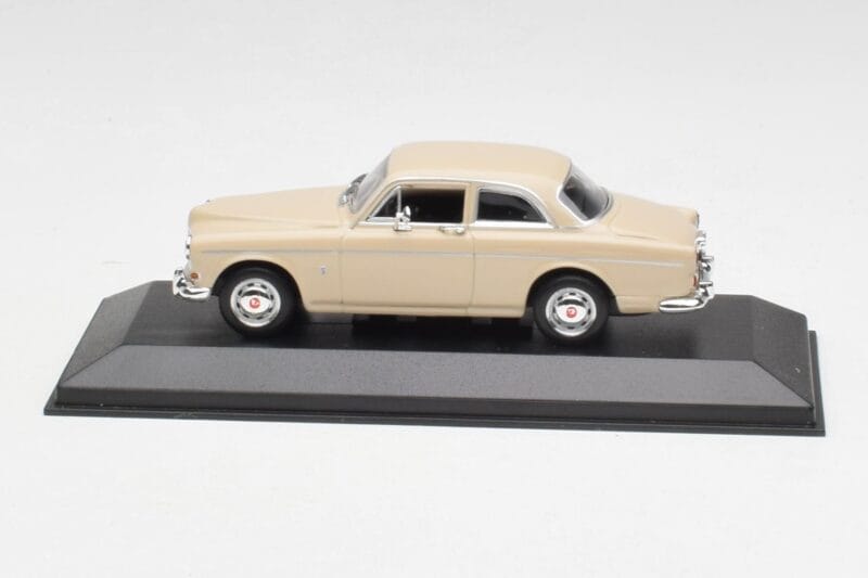 Volvo 121 Amazon Beige Minichamps 1:43 940171002 Pressofusione