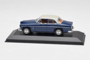 Volvo 121 Amazon Grigio Blu Minichamps 1:43 430171060 Pressofusione
