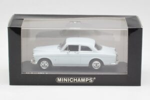 Volvo 121 Amazon Blu Brillante Minichamps 1:43 430171007 Pressofusione — immagine 4 di 4