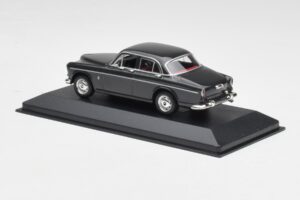 Volvo 121 Amazon Grigio Minichamps 1:43 430171061 Pressofusione — immagine 3 di 4