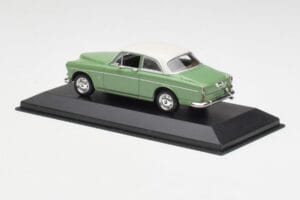 Volvo 121 Amazon Verde Chiaro & Bianco Minichamps 1:43 430171005 Pressofusione — immagine 3 di 4