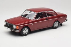 Volvo 142 Rosso Scuro MCG 1:18 MCG18443 Pressofusione