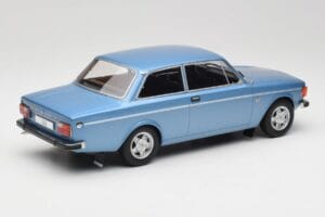 Volvo 142 Azzurro MCG 1:18 MCG18444 Pressofusione — immagine 2 di 6