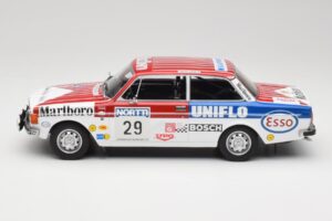 Volvo 142 #29 M. Alen / I. Kivimaki Rally 1000 Lakes 1973 MCG 1:18 MCG18528R Pressofusione — immagine 3 di 6