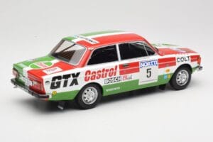Volvo 142 #5 H. Mikkola / E. Rautanen Rally 1000 Lakes 1973 MCG 1:18 MCG18529R Pressofusione — immagine 2 di 6