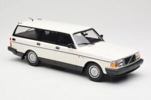 Volvo 240 GL Familiare Bianco Minichamps 1:18 155171412 Pressofusione — immagine 4 di 6