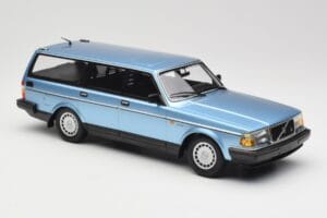 Volvo 240 GL Estate Blue Metallic Minichamps 1:18 155171414 Pressofusione — immagine 4 di 6