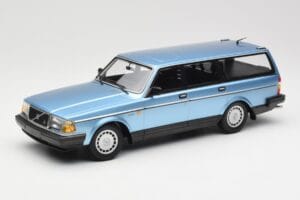 Volvo 240 GL Estate Blue Metallic Minichamps 1:18 155171414 Pressofusione
