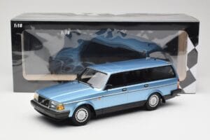 Volvo 240 GL Estate Blue Metallic Minichamps 1:18 155171414 Pressofusione — immagine 6 di 6