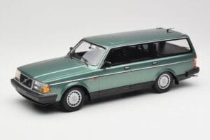 Volvo 240 GL Estate Green Metallic Minichamps 1:18 155171410 Pressofusione