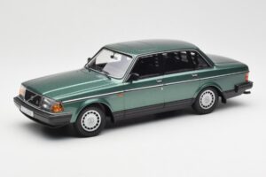 Volvo 240 GL Verde Metallizzato Minichamps 1:18 155171400 Pressofusione