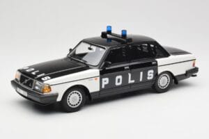 Volvo 240 GL Polis Sweden Nero Minichamps 1:18 155171497 Pressofusione