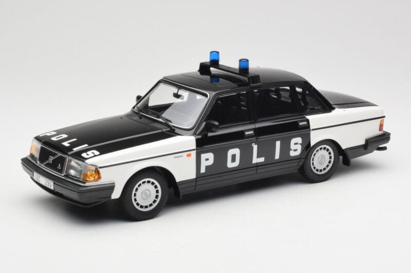 Volvo 240 GL Polis Sweden Nero Minichamps 1:18 155171497 Pressofusione