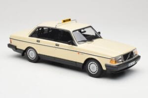Volvo 240 GL Taxi Minichamps 1:18 155171494 Pressofusione — immagine 4 di 6
