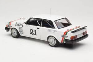 Volvo 240 Turbo #21 P. Stureson DTM Winner Wunstorf 1985 AUTOart 1:18 88592 Pressofusione — immagine 7 di 8