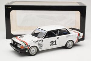 Volvo 240 Turbo #21 P. Stureson DTM Winner Wunstorf 1985 AUTOart 1:18 88592 Pressofusione — immagine 8 di 8
