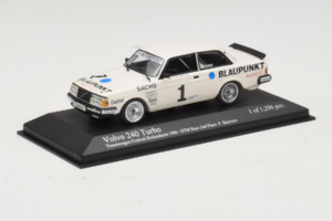 Volvo 240 Turbo #1 P. Stureson IPS Motorsport DTM 1986 Minichamps 1:43 400861701 Pressofusione — immagine 2 di 4