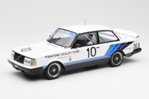 Volvo 240 Turbo #10 R. Francevic Winner ATCC 1986 IXO 1:18 18RMC176 Pressofusione