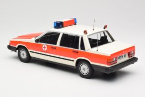 Volvo 740 GL DRK Aschaffenburg Minichamps 1:18 155171790 Pressofusione — immagine 5 di 6