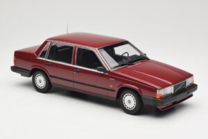 Volvo 740 GL Rosso Minichamps 1:18 155171704 Pressofusione — immagine 4 di 6