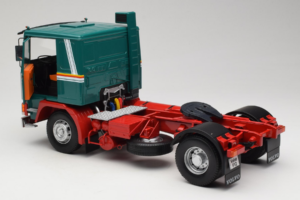 Volvo F1220 Verde Rosso Road Kings 1:18 RK180032 Pressofusione — immagine 5 di 8