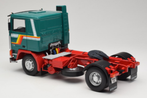 Volvo F1220 Verde Rosso Road Kings 1:18 RK180032 Pressofusione — immagine 7 di 8
