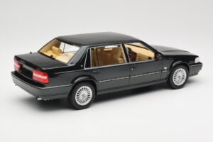 Volvo S90 Royal Green DNA 1:18 DNA000090 Pressofusione — immagine 2 di 6
