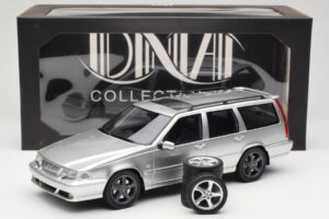Volvo V70 R P80 Argento DNA 1:18 DNA000155 Pressofusione — immagine 6 di 6