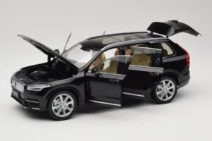 Volvo XC90 Onyx Black Paudi Model 1:18 9430842 Pressofusione — immagine 2 di 8