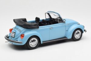 Volkswagen Beetle 1303 Cabriolet Azzurro Norev 1:18 188531 Pressofusione — immagine 2 di 6