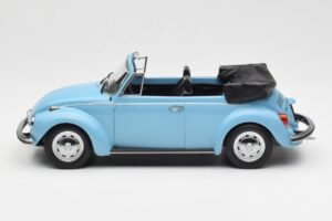Volkswagen Beetle 1303 Cabriolet Azzurro Norev 1:18 188531 Pressofusione — immagine 3 di 6