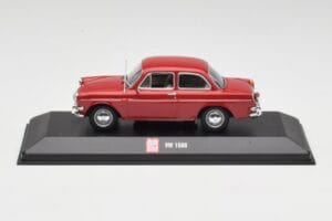 Volkswagen 1500 Ruby Rosso Minichamps 1:43 VW001 Pressofusione