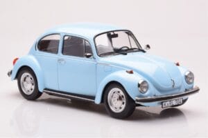 Volkswagen Beetle 1303 Azzurro Norev 1:18 188532 Pressofusione — immagine 4 di 6