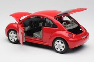 Volkswagen New Beetle Rosso Bburago 1:18 8185108 Pressofusione — immagine 5 di 8