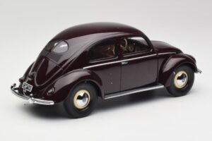 Volkswagen Beetle Ruby Rosso Minichamps 1:18 107054002 Resina — immagine 2 di 6