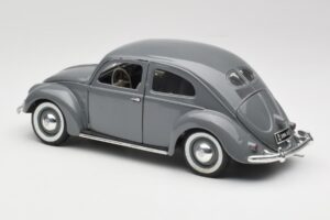 Volkswagen Export Sedan Agave Grey Maisto 1:18 100299 Pressofusione — immagine 7 di 8