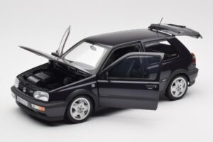 Volkswagen Golf Mk3 VR6 Viola Metallizzato Norev 1:18 188417 Pressofusione — immagine 3 di 8