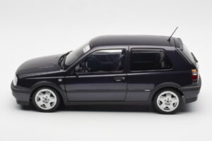 Volkswagen Golf Mk3 VR6 Viola Metallizzato Norev 1:18 188417 Pressofusione — immagine 4 di 8
