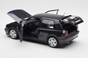 Volkswagen Golf Mk3 VR6 Viola Metallizzato Norev 1:18 188417 Pressofusione — immagine 5 di 8