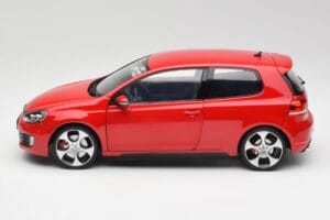 Volkswagen Golf Mk6 GTI Tornado Rosso Norev 1:18 5K3099302Y3D Pressofusione — immagine 4 di 8
