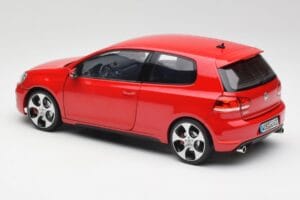 Volkswagen Golf Mk6 GTI Tornado Rosso Norev 1:18 5K3099302Y3D Pressofusione — immagine 7 di 8