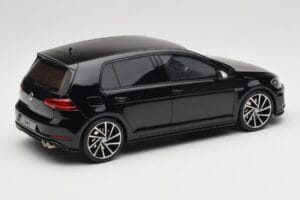 Volkswagen Golf R Mk7 Deep Black Otto 1:18 OT417 Resina — immagine 2 di 6