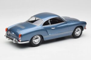 Volkswagen Karmann Ghia Coupe Neptune Blu Minichamps 1:18 155054022 Pressofusione — immagine 2 di 6
