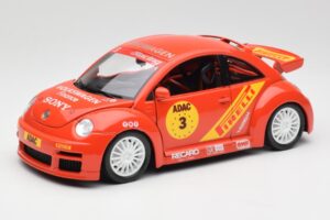 Volkswagen New Beetle Cup Bburago 1:18 3329 Pressofusione