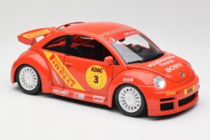 Volkswagen New Beetle Cup Bburago 1:18 3329 Pressofusione — immagine 6 di 8