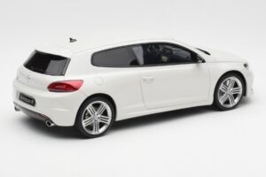 Volkswagen Scirocco Mk3 R Phase 1 Bianco Otto 1:18 OT1090 Resina — immagine 2 di 6