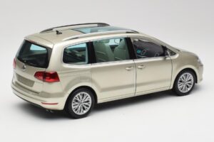 Volkswagen Sharan 7N Reflex Argento Metallizzato Minichamps 1:18 110051002 Pressofusione — immagine 3 di 8