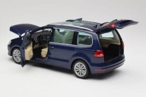 Volkswagen Sharan 7N Shadow Blu Metallizzato Minichamps 1:18 110051100 Pressofusione — immagine 5 di 8