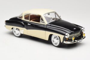 Wartburg 311 Coupe Nero & Beige Revell 1:18 8419 Pressofusione — immagine 6 di 8